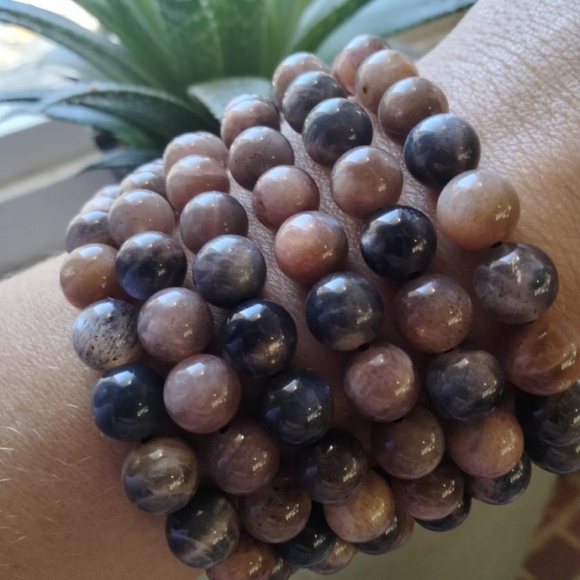 Peach moonstone Crystal Bracelet - Picture 1 of 1